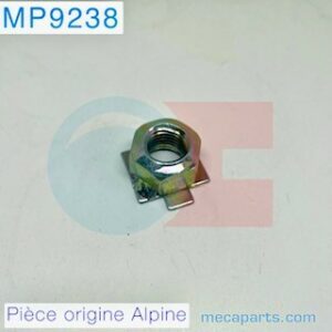 Ecrou triangle AV INF GTA 6001 007 114
